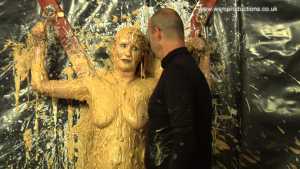 custard-couple-cc-in-james-b_2.jpg